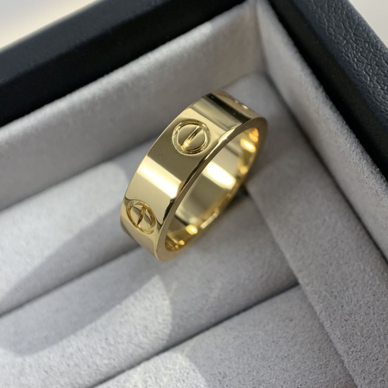 Ba*len*cia*ga rings